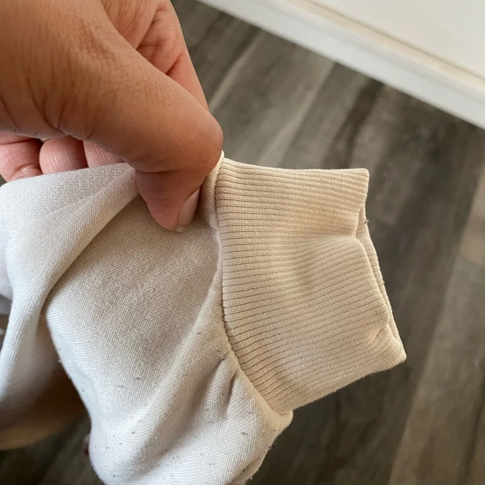 H&M Disney Friends Sweatshirt with Minnie and Daisy in Pink and Green - Picture 4 of 6